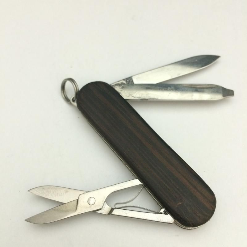 archerwin's Swiss Army Knives WOOD SCALES Victorinox Classic in